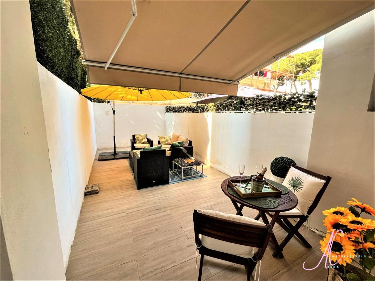 Arena Castelldefels (Adults Only) Aparthotel Exterior foto
